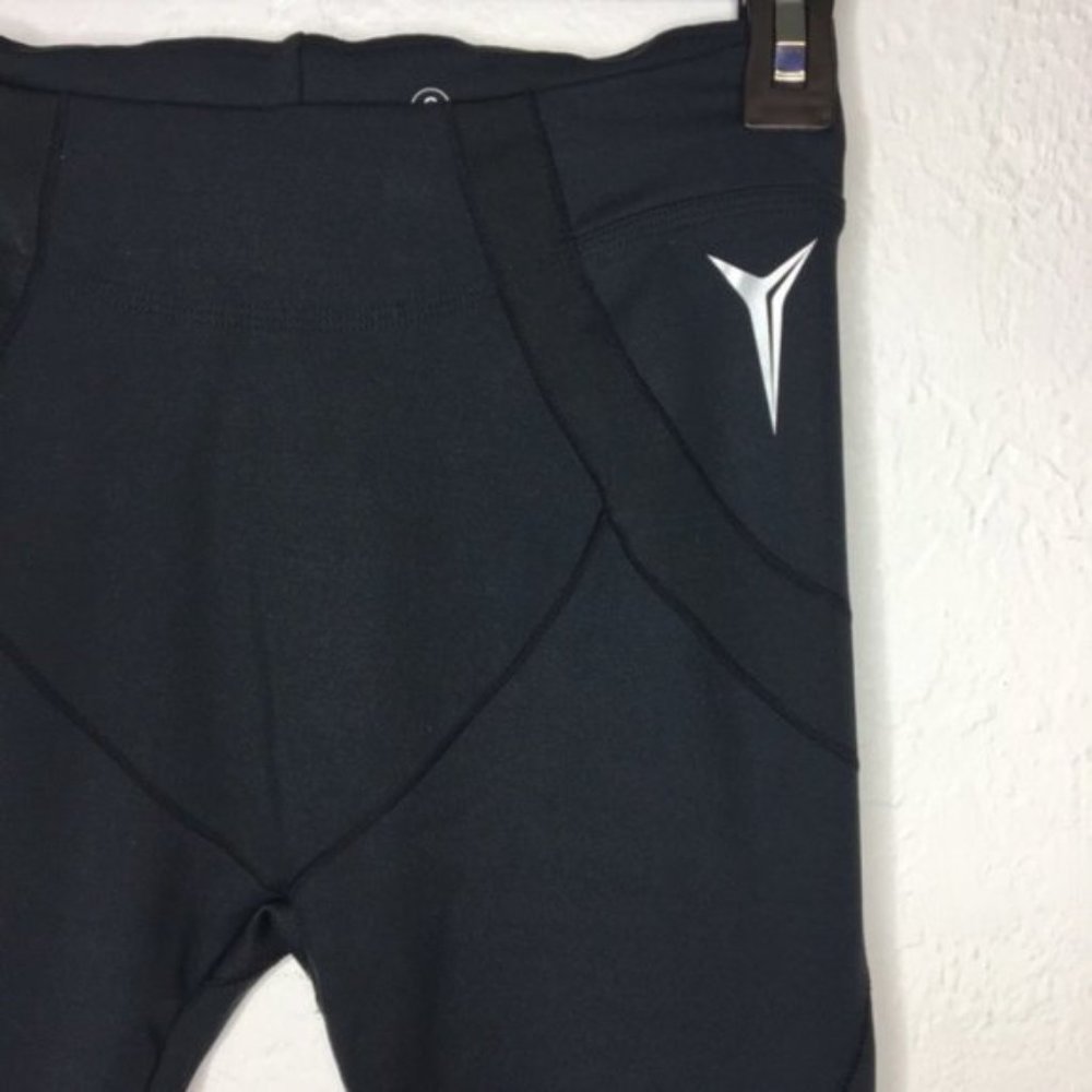 Python Performance Black Capris Leggings Small 641 - image 3